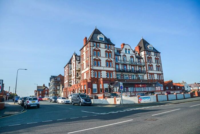 2 Bedroom Flat For Sale In Argyle Road, Whitby, YO21