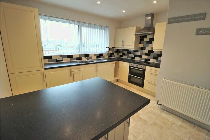 3 Bedroom Maisonette To Rent In Broom Knoll, East Bergholt, Colchester, Suffolk, CO7