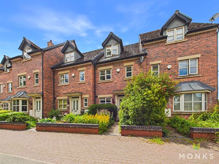 3 Bedroom Terraced House For Sale In Welsh Walls, Oswestry, SY11