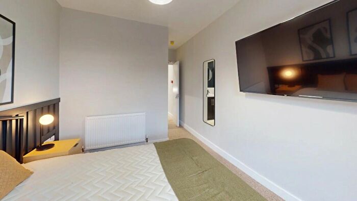 6 Bedroom Terraced House To Rent In Priory Road, Exeter, Devon, EX4