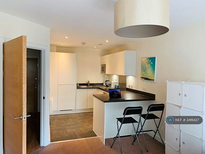 1 Bedroom Flat To Rent In Whitworth, Manchester, M3