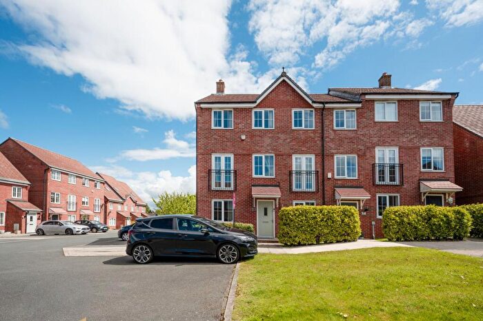 3 Bedroom Mews For Sale In Mulberry Close, Ormskirk, L39