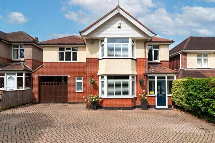4 Bedroom Detached House For Sale In Gravel Hill, Wimborne, Dorset, BH21