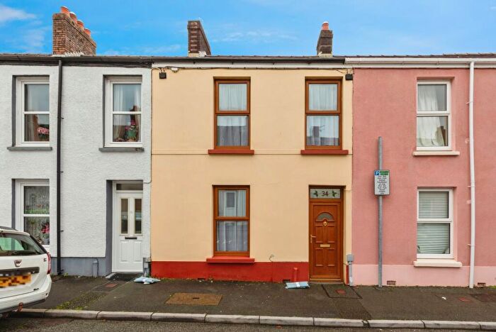 3 Bedroom Terraced House For Sale In St. Davids Street, Carmarthen, Carmarthenshire, SA31
