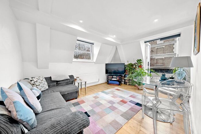 1 Bedroom Flat To Rent In Tooley Street, Southwark, SE1