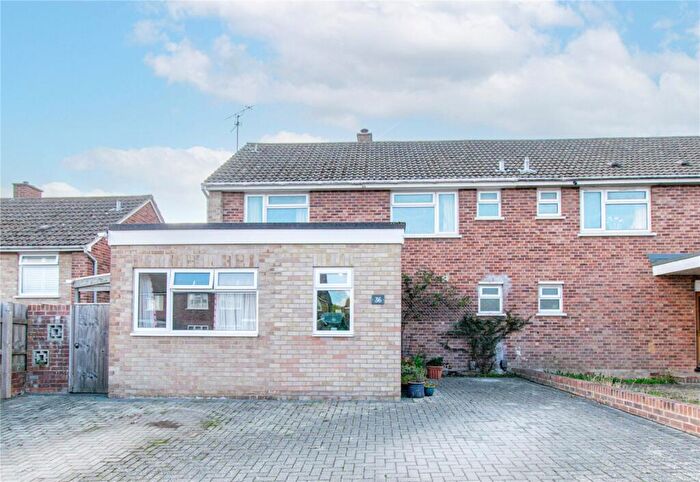 4 Bedroom Semi Detached House For Sale In Cresswell Road, Newbury, Berkshire, RG14