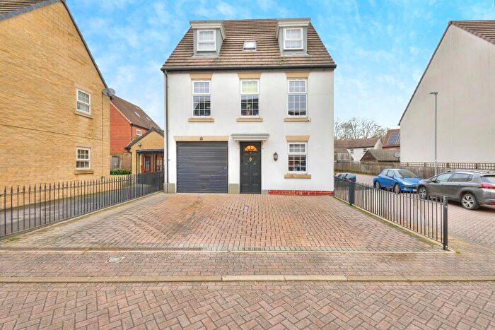 4 Bedroom Detached House For Sale In Diamond Drive, Corby, NN17