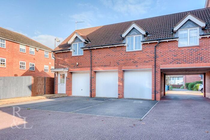 2 Bedroom Detached House For Sale In Hunt Close, Radcliffe-On-Trent, Nottingham, NG12