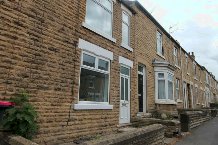 3 Bedroom Terraced House To Rent In Avenue Road, Wath-upon-dearne, Rotherham, S63