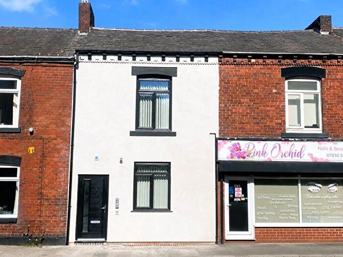 1 Bedroom Apartment To Rent In Ripponden Road, Oldham, Lancashire, OL1