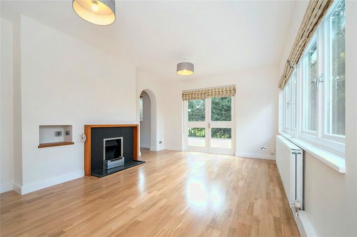4 Bedroom Detached House To Rent In West Heath Road, Hampstead, London, NW3