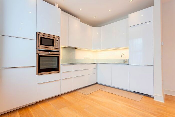 2 Bedroom Flat To Rent In Gloucester Road, Ealing, London W5