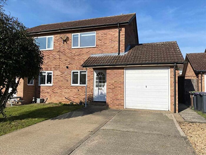 2 Bedroom Semi-Detached House To Rent In Southfields, Sleaford, NG34