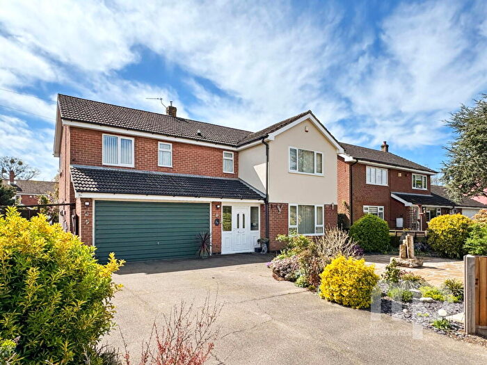 4 Bedroom Detached House For Sale In Hardingham Street, Hingham, NR9