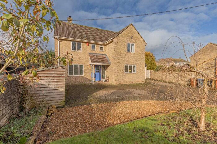 4 Bedroom Detached House For Sale In Lea, Malmesbury, SN16