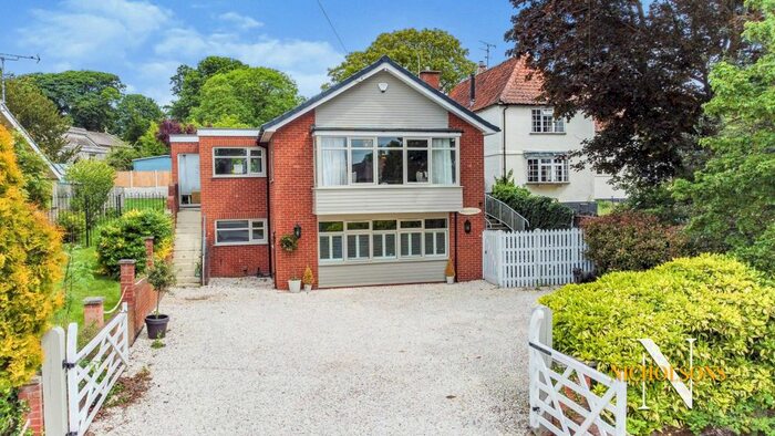 4 Bedroom Detached House For Sale In Church Lane, Clarborough, Retford, Nottinghamshire, DN22