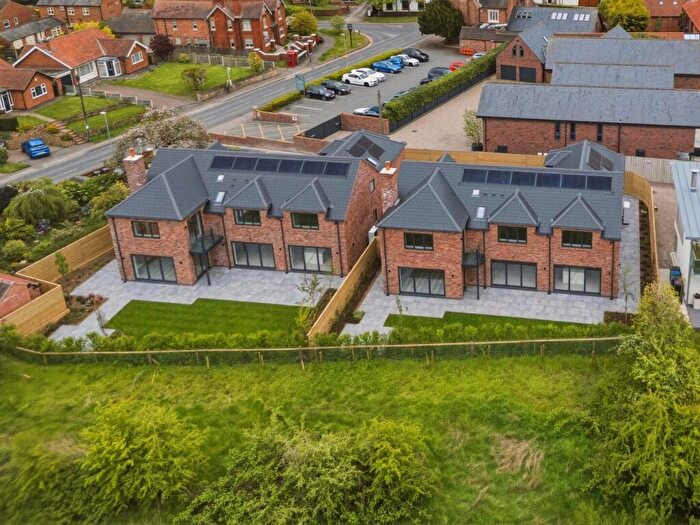 5 Bedroom Detached House For Sale In Main Road, Plumtree, NG12