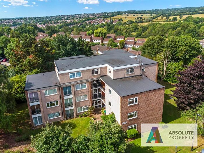 1 Bedroom Flat To Rent In Dunraven Drive, Enfield, EN2