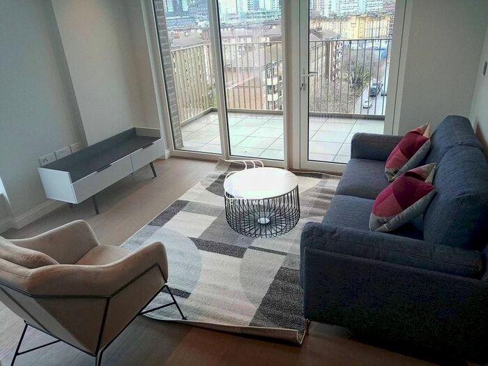 2 Bedroom Flat To Rent In Kennington Lane, London, SE11