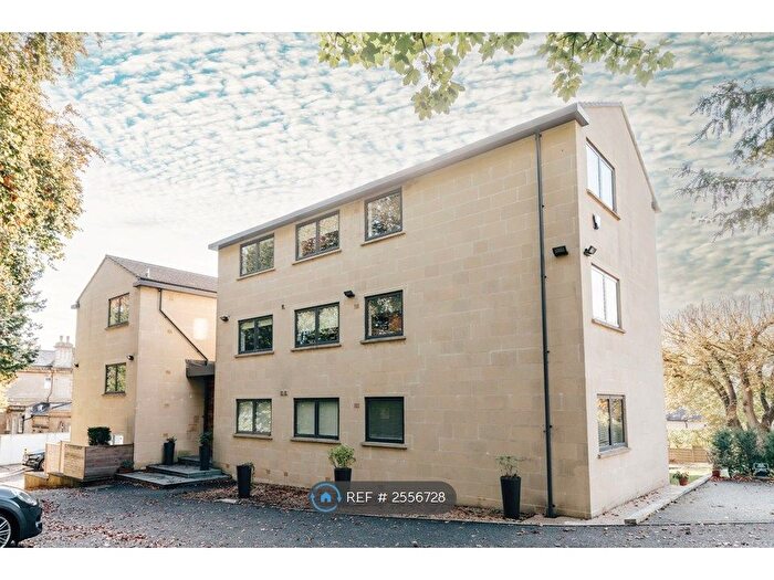2 Bedroom Flat To Rent In Charlecote, Bath, BA1