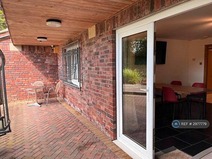 Studio To Rent In Chapel Allerton, Leeds, LS7