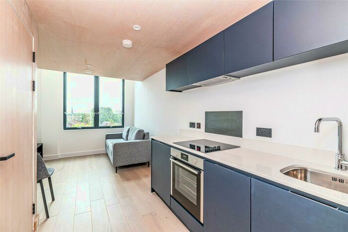 1 Bedroom Apartment To Rent In Spinners Way, Manchester, M15