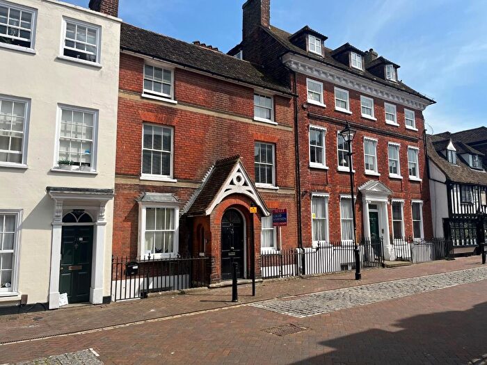 2 Bedroom Flat To Rent In North Street, Ashford, TN24