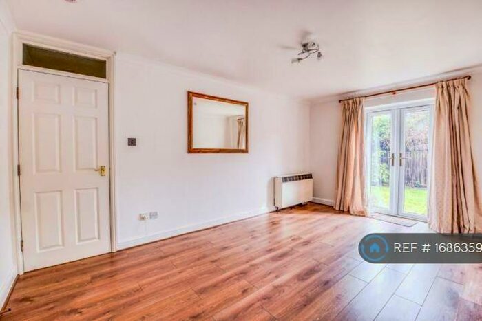 1 Bedroom Flat To Rent In Orchard Court, Lower Quinton, Stratford-Upon-Avon, CV37