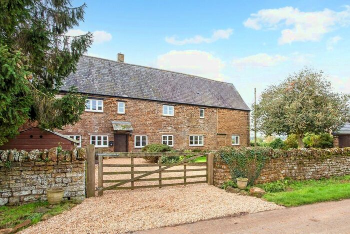 3 Bedroom Cottage To Rent In Purston, Brackley, NN13