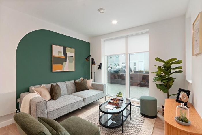 1 Bedroom Apartment To Rent In The Heights, Charlton, SE7