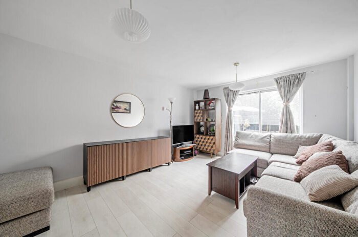 2 Bedroom Terraced House For Sale In Proctor Close, Mitcham, CR4