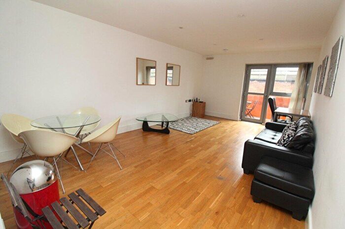1 Bedroom Flat To Rent In The Lock Building, Whitworth Street West, Southern Gateway, Manchester, M1