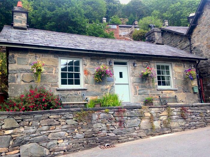 1 Bedroom Cottage For Sale In Maentwrog, Blaenau Ffestiniog, Gwynedd, LL41