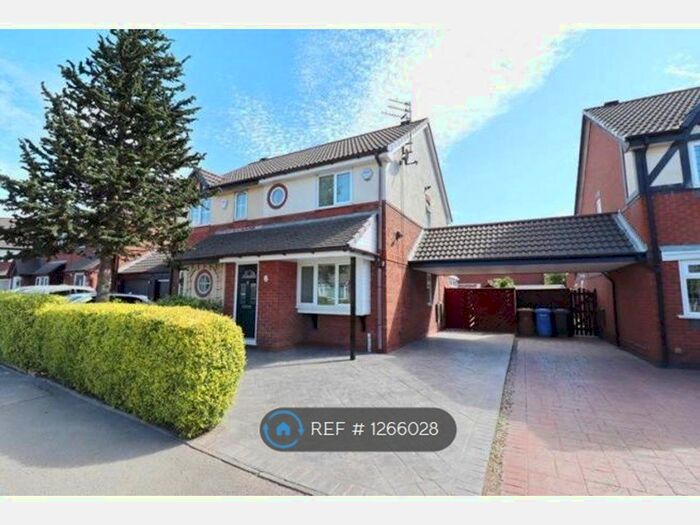 2 Bedroom Semi-Detached House To Rent In Sharp Street, Worsley, Manchester M28