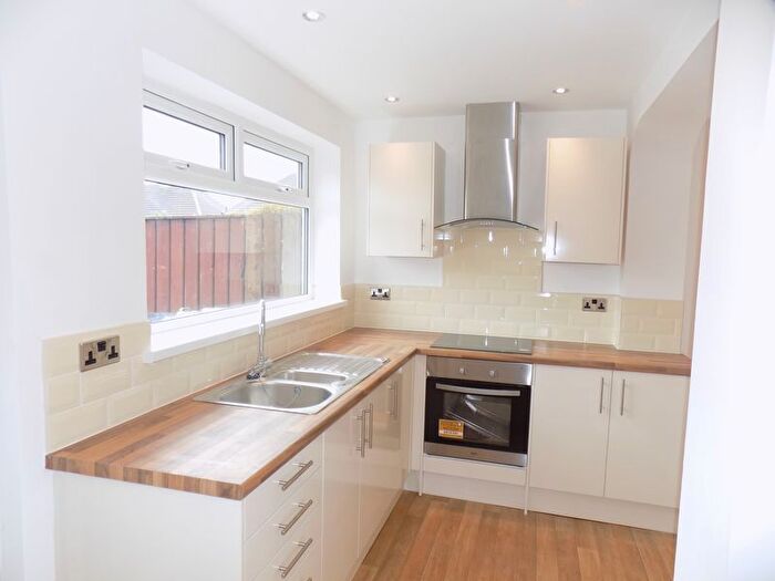 2 Bedroom Semi-Detached House To Rent In Washington Road, Hylton Castle Sunderland, SR5