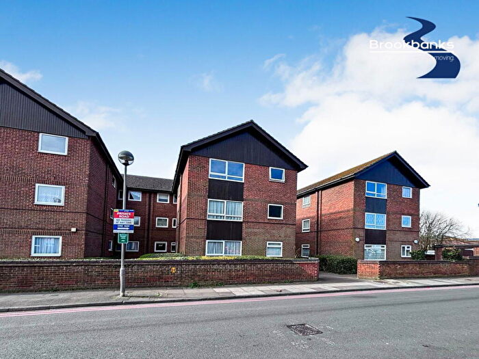 1 Bedroom Flat To Rent In Nightingale Way, Swanley, BR8