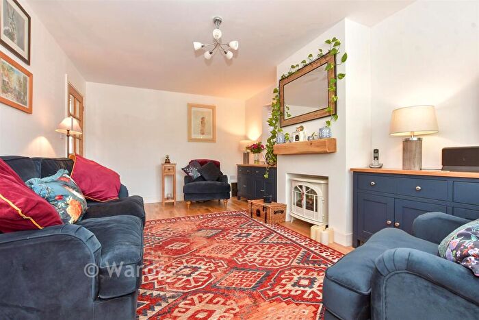 3 Bedroom Detached House For Sale In Hoopers Lane, Herne Bay, Kent, CT6