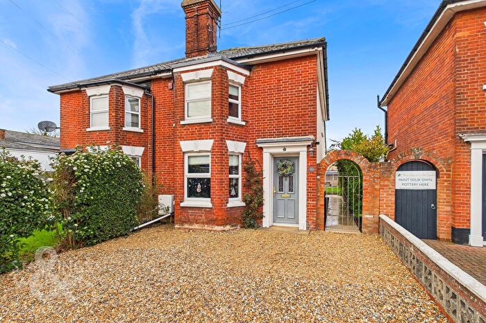 3 Bedroom Semi Detached House For Sale In Sunnyside, Diss, IP22