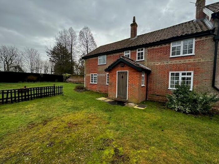3 Bedroom Semi-Detached House To Rent In Scole, Diss, IP21