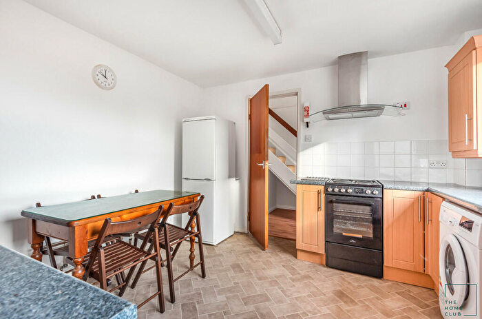 4 Bedroom Terraced House To Rent In Park Barn Drive, Guildford, GU2