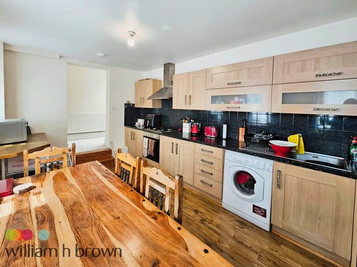 2 Bedroom Flat To Rent In Hordle Street, Dovercourt, Harwich, CO12