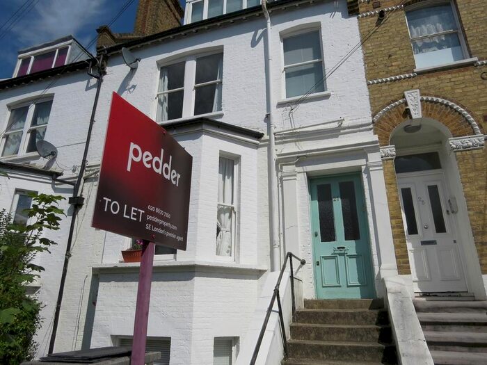 1 Bedroom Flat To Rent In Whiteley Road, Upper Norwood, London, SE19