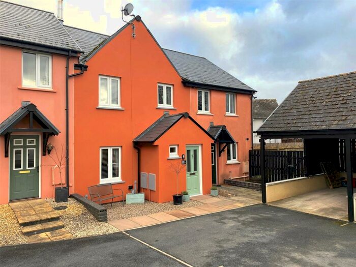 3 Bedroom Terraced House For Sale In Parc Tarell, Brecon, Powys, LD3