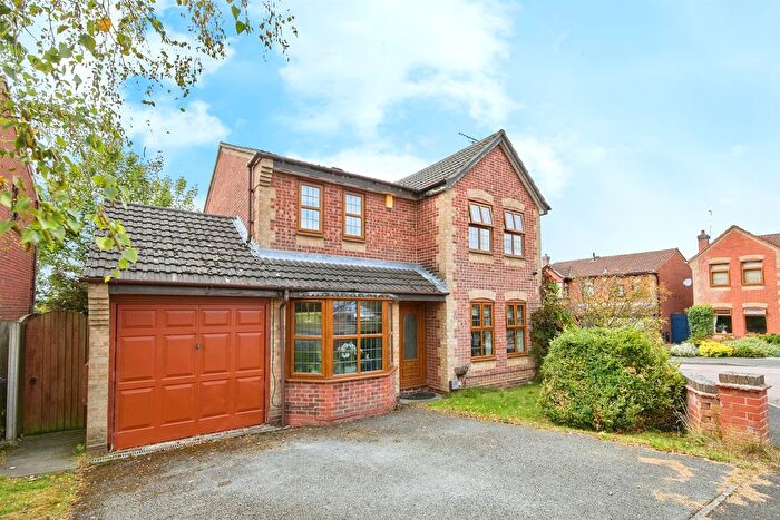 4 Bedroom Detached House For Sale In Bardsey Court, Oakwood, Derby, DE21