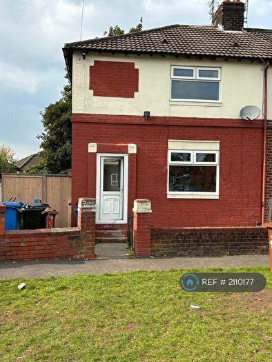 3 Bedroom Semi-Detached House To Rent In Ambleside Rd, Stockport, SK5