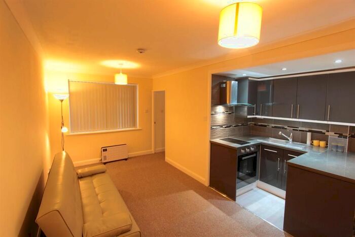 1 Bedroom Flat To Rent In Norton Lees Road, Sheffield, S8