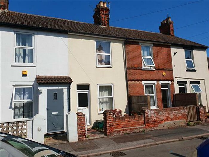 2 Bedroom Property To Rent In East Street, Harwich, CO12