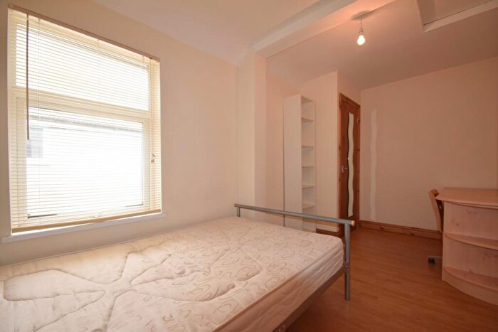 10 Bedroom House To Rent In Woodville Road, Cathays, CF24