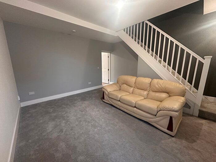 2 Bedroom End Of Terrace House To Rent In Oak Street, Eldon Lane, DL14