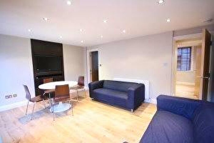 2 Bedroom Flat To Rent In Barnsbury Street, Angel, N1